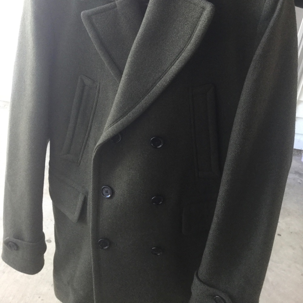 ❌. SOLD ❌  Hugo Boss Pea Coat 40R Retail $745 - Picture 4 of 7
